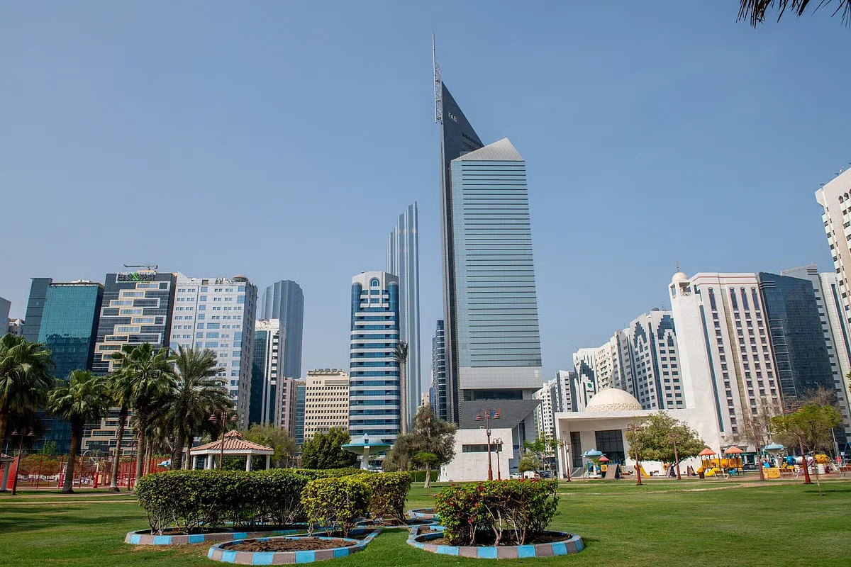 Abu Dhabi Residential Market Sees Record Growth in 2025